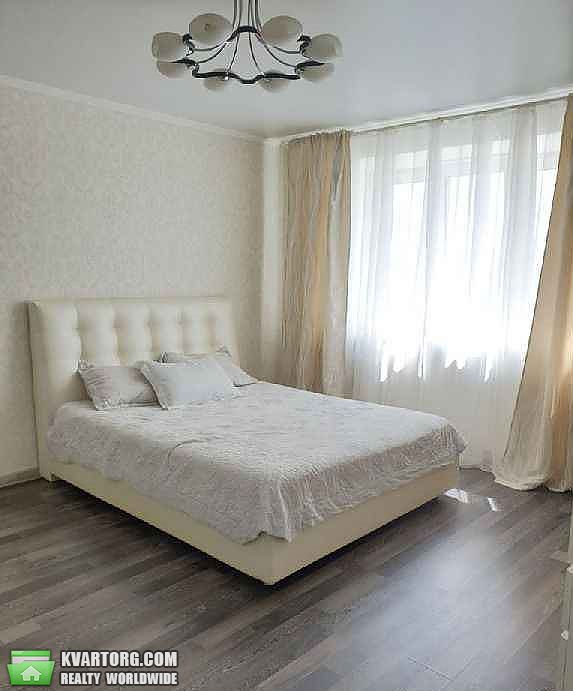 Rent out 1-room apartment. Киев,  Срибнокильская — photo 1