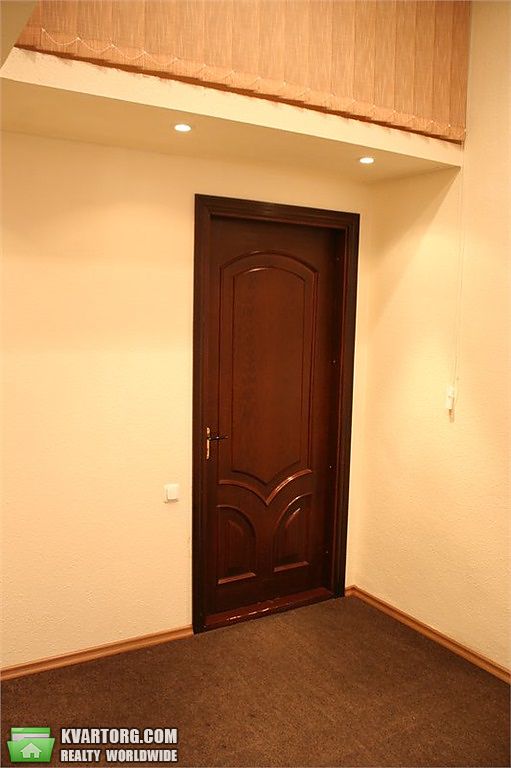 Rent out office. Киев, ул. Щорса — photo 1