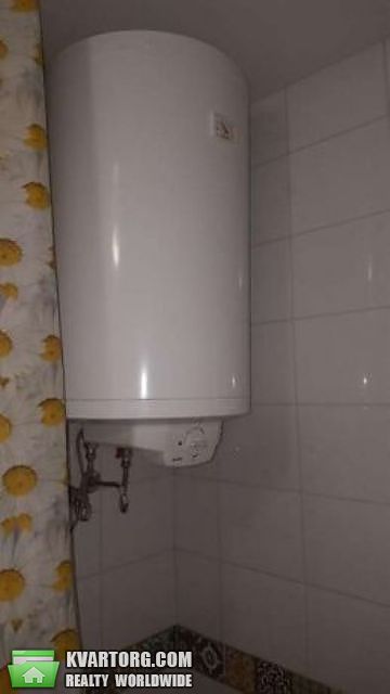 Sell 3-room apartment. Киев,  Срибнокильская — photo 7