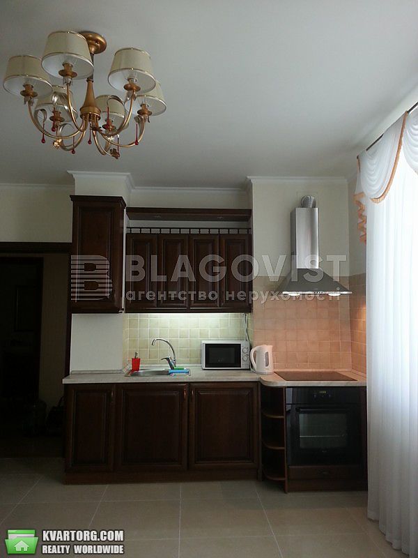 Rent out 2-room apartment. Киев, Окіпної Раїси — photo 5
