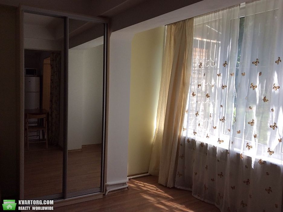 Sell 1-room apartment. Киев,  Никольско-Слободская — photo 5