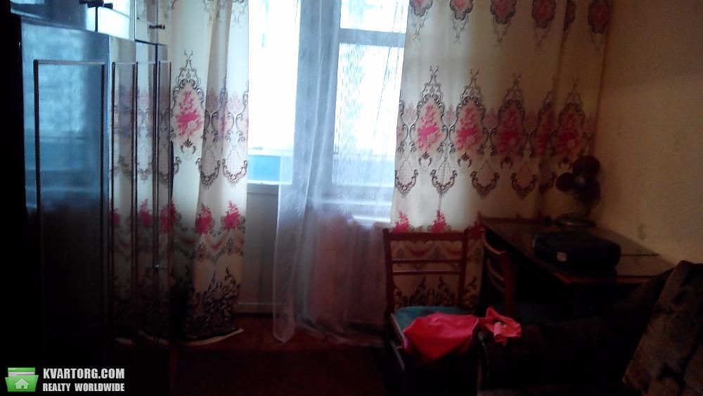 Sell 2-room apartment. Киев,  Тростянецкая — photo 1