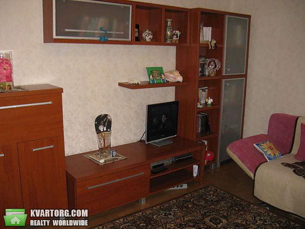 Sell 2-room apartment. Киев,  Ревуцкого — photo 8