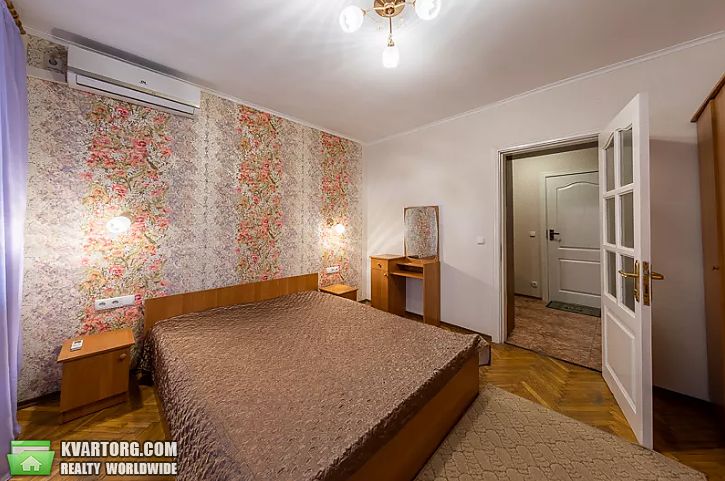Rent out 2-room apartment. Киев,  Саксаганского — photo 7