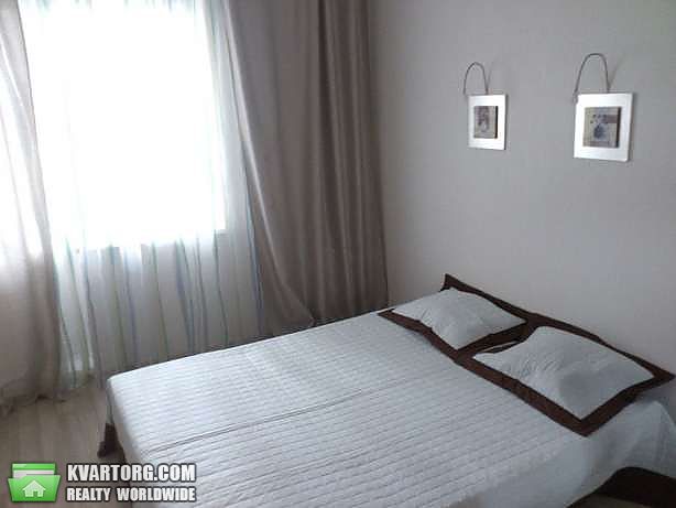 Rent out 2-room apartment. Киев,  Харьковское шоссе — photo 1
