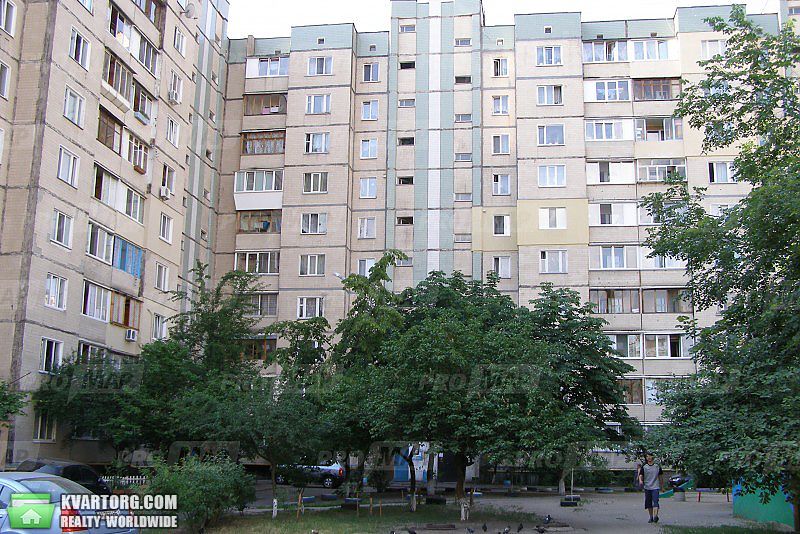 Sell 3-room apartment. Киев, Ревуцкого — photo 1