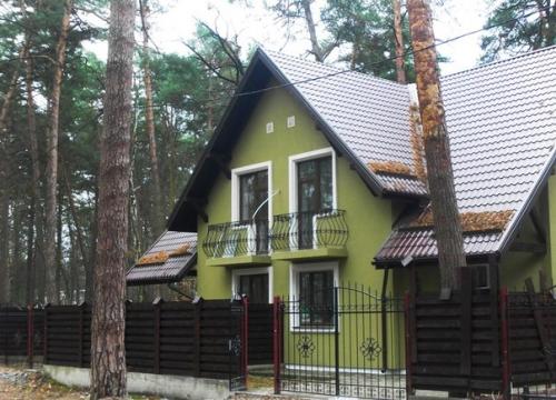 Sell house. Киевская обл., 10 Линия — photo 1