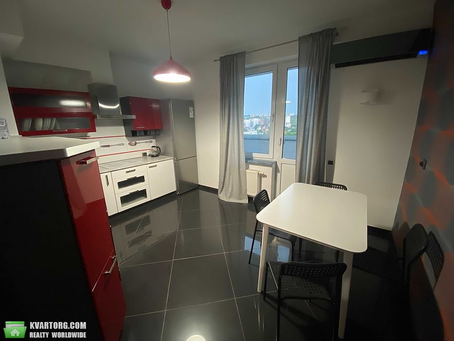 Rent out 3-room apartment. Львов, П. Панча — photo 3