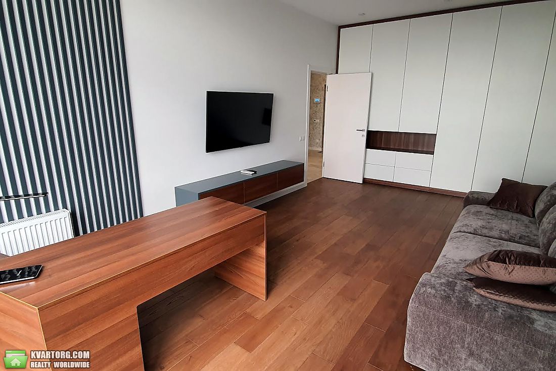 Rent out 3-room apartment. Киев,  Никольско-Слободская — photo 10