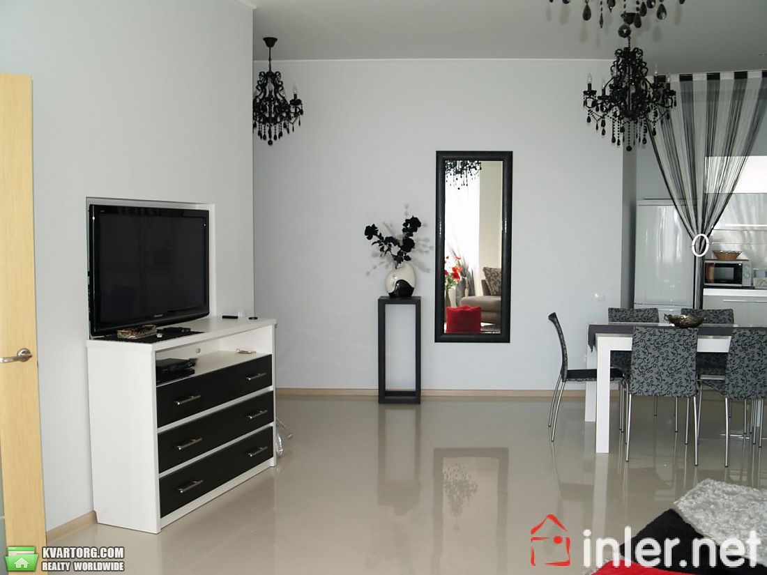 Rent out 3-room apartment. Одесса, Литературная — photo 3