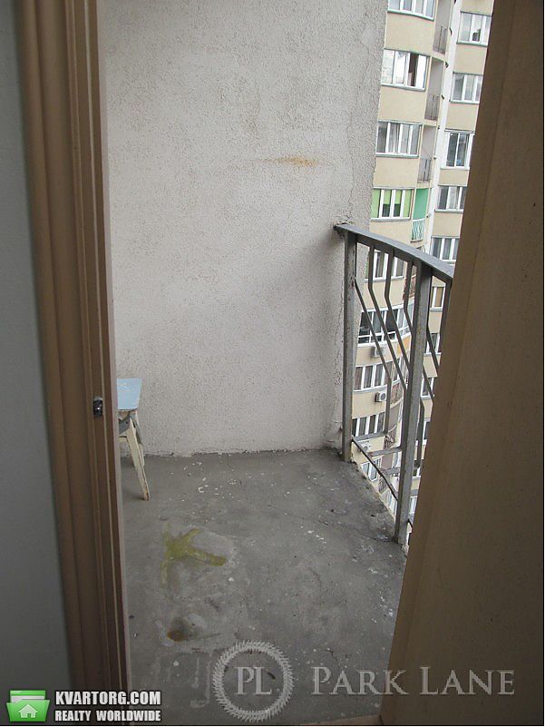 Sell 2-room apartment. Киев,  Урловская — photo 7