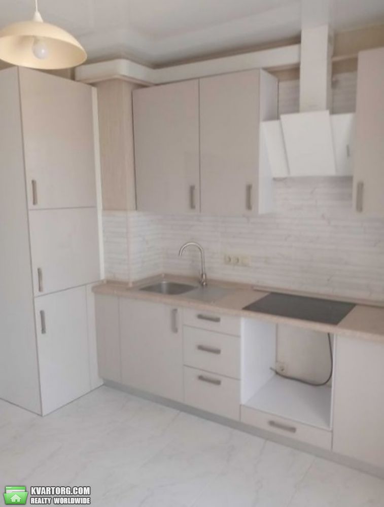 Sell 2-room apartment. Киев,  Лебедева — photo 3