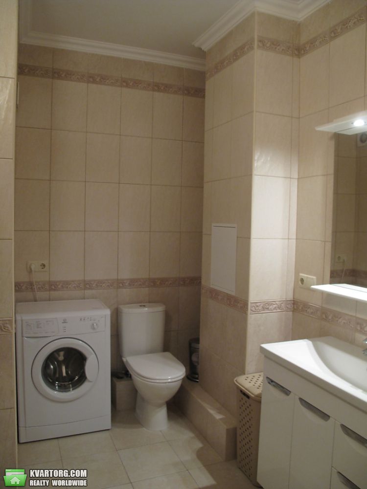 Rent out 3-room apartment. Киев,  Пчелки — photo 9