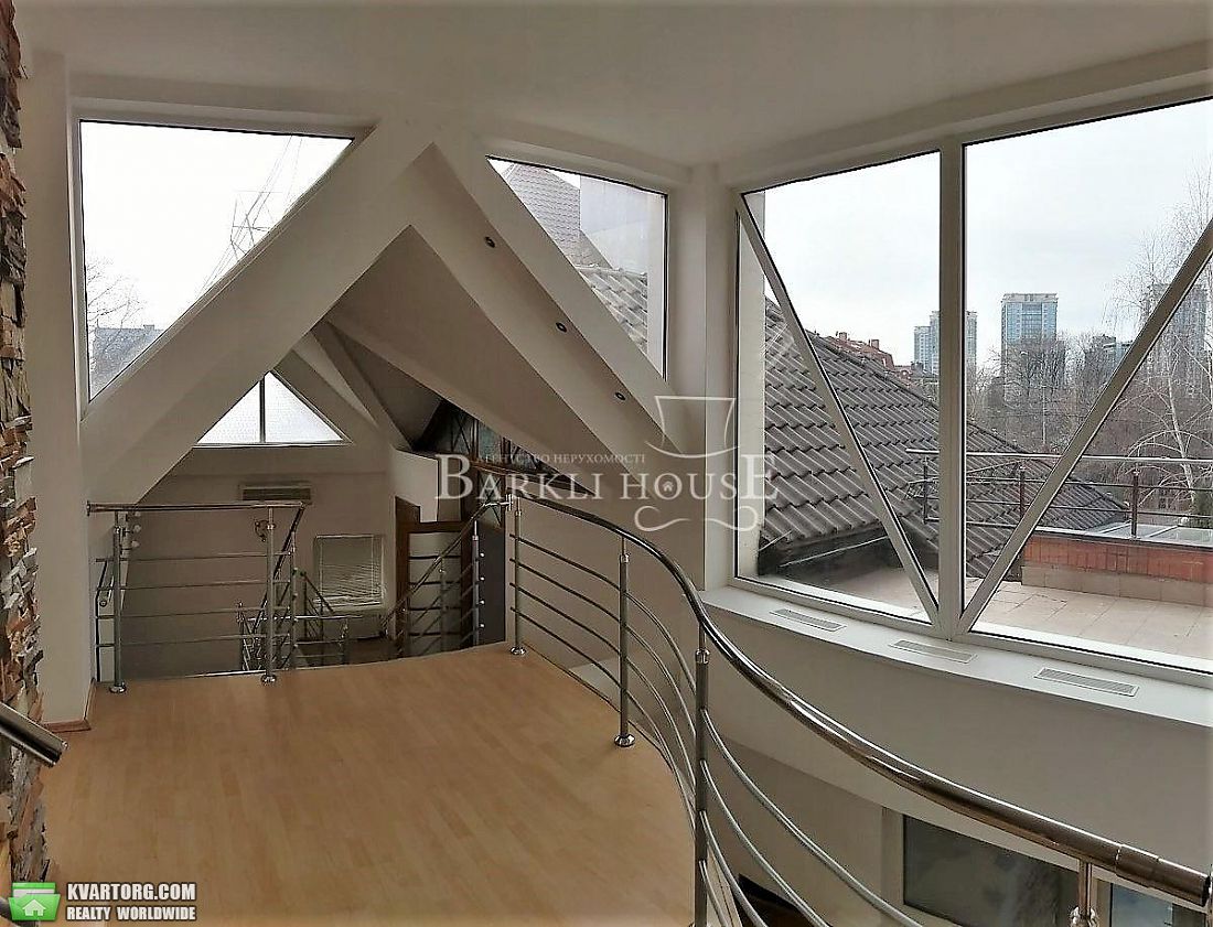 Rent out house. Киев,  Ольшанская — photo 10