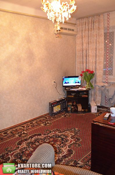 Sell 2-room apartment. Киев, Пражская — photo 1