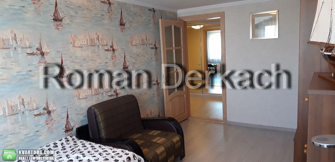 Rent out 4-room apartment. Киев,  Пимоненко — photo 10