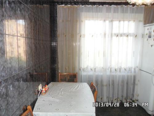 Rent out 3-room apartment. Днепропетровск, Набережная Победа — photo 7