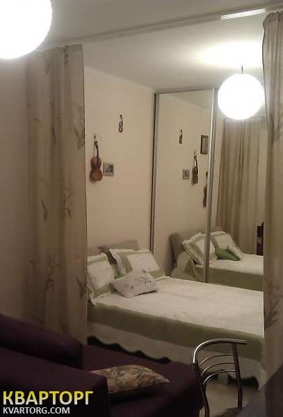 Sell 1-room apartment. Киев,  Большая Китаевская — photo 2