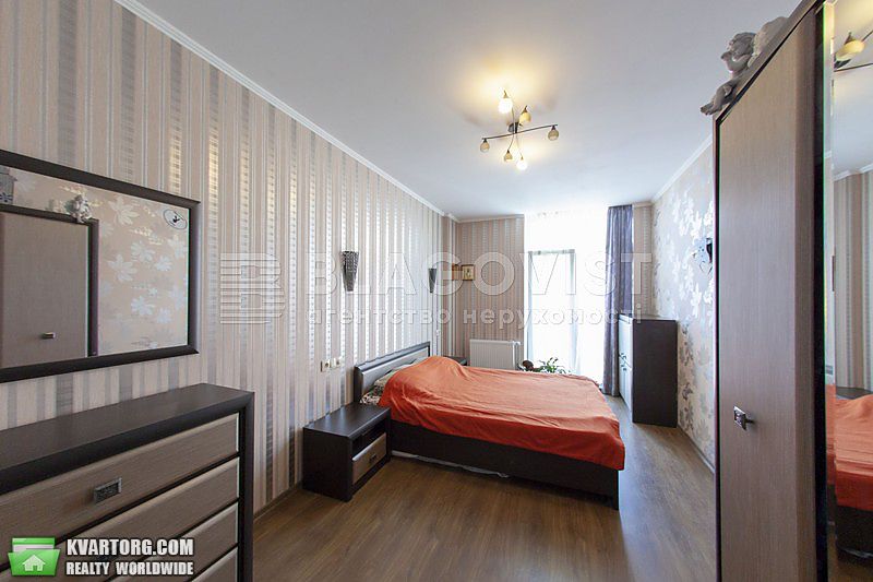 Sell 4-room apartment. Киев, Регенераторная — photo 2