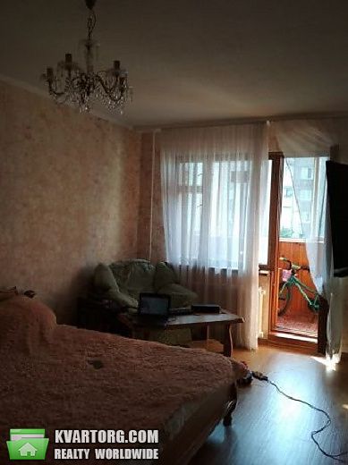 Sell 3-room apartment. Киев,  Перова бул — photo 1