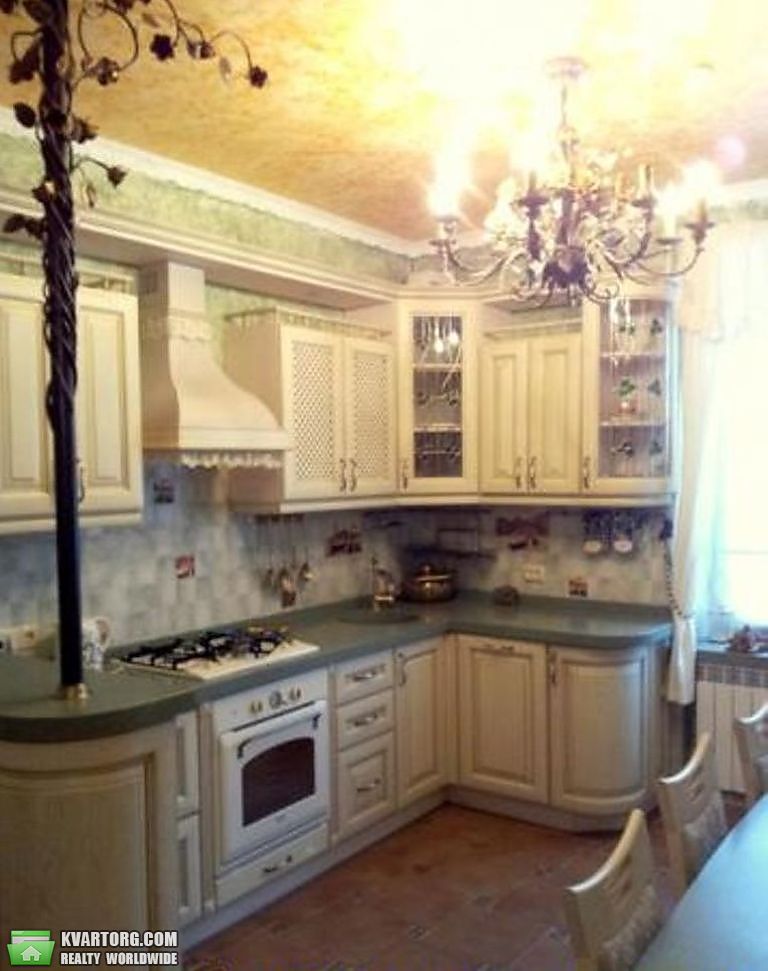 Rent out house. Киев, Демеевская — photo 1