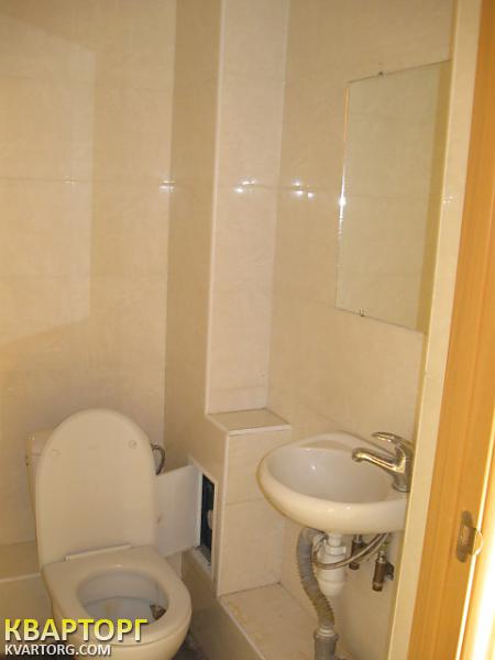 Rent out shop. Киев, ул.Ломоносова,50 — photo 4