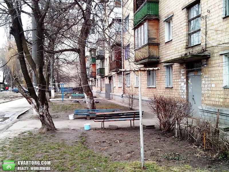 Sell 1-room apartment. Киев,  Новополевая — photo 1