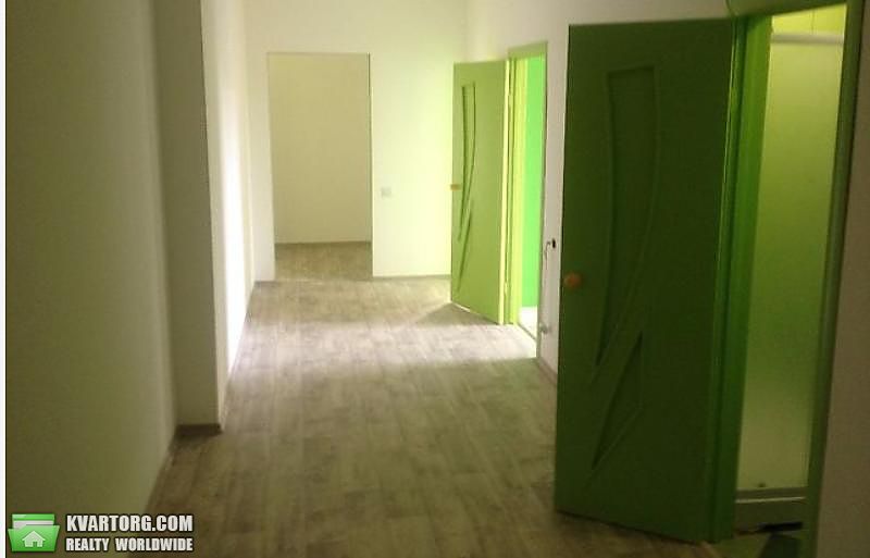 Rent out 3-room apartment. Киев,  Ломоносова — photo 6
