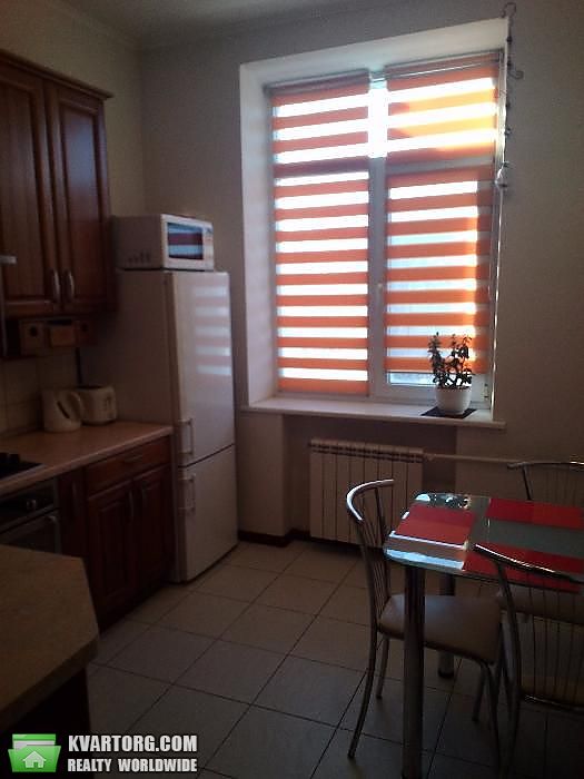 Sell 3-room apartment. Киев,  Строителей — photo 9