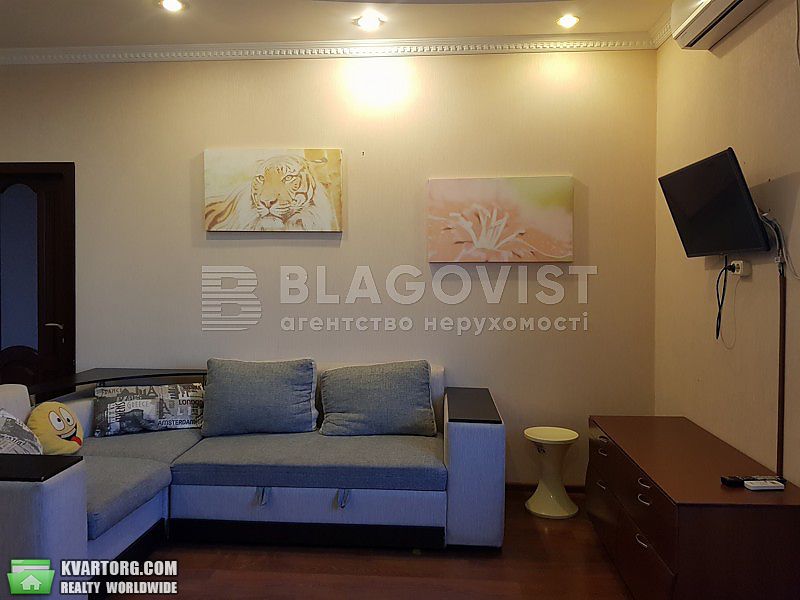 Sell 2-room apartment. Киев, срібнокільська — photo 2