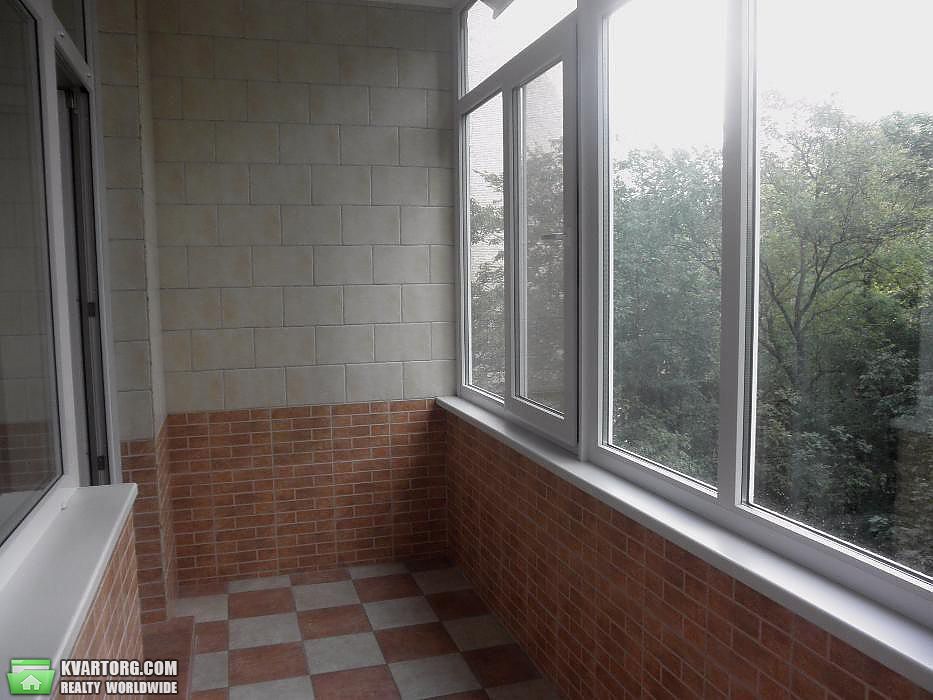 Rent out 2-room apartment. Киев,  Грушевского — photo 8