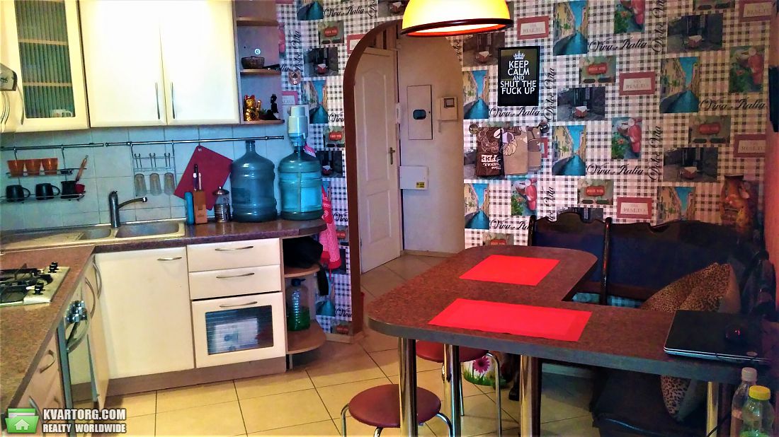 Sell 4-room apartment. Киев,  Хмельницкая — photo 5