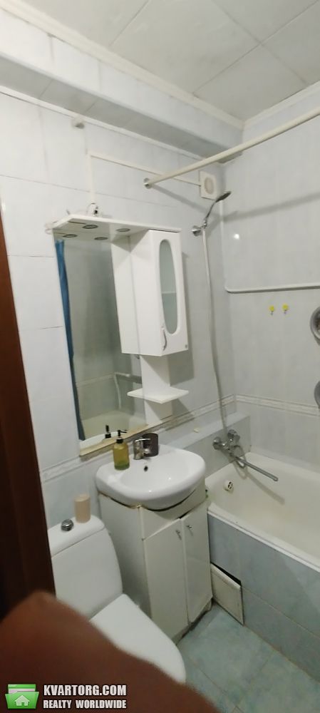 Rent out 1-room apartment. Киев, Ружинська — photo 4