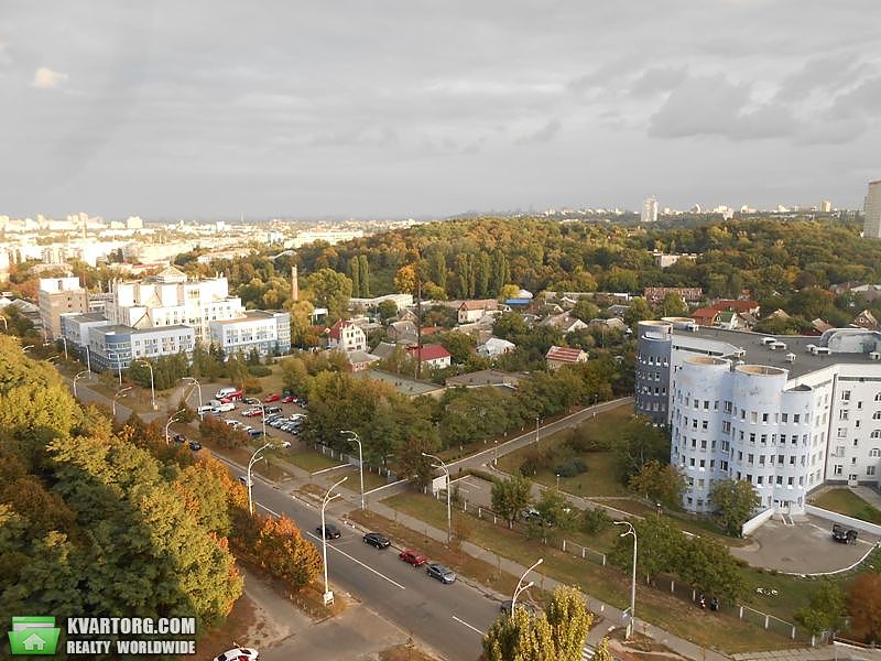 Sell 1-room apartment. Киев,  Ужвий — photo 1