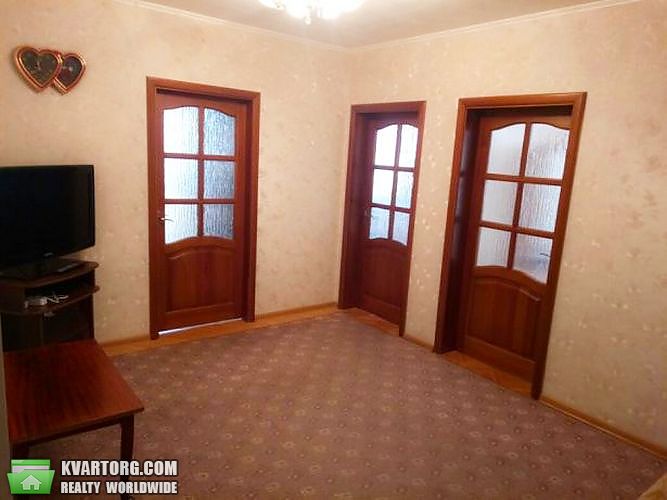 Rent out 3-room apartment. Киев,  Пулюя — photo 5