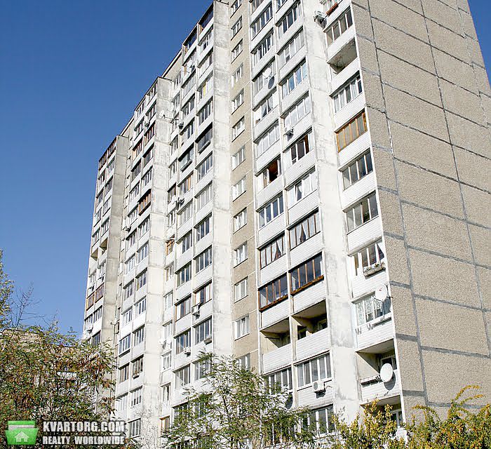 Sell 2-room apartment. Киев,  Маяковского — photo 1