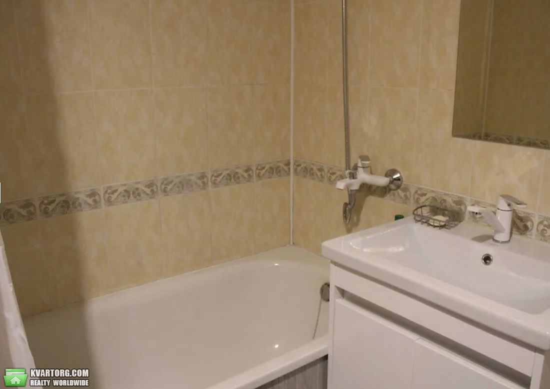 Rent out 1-room apartment. Киев, Тютюнника — photo 9