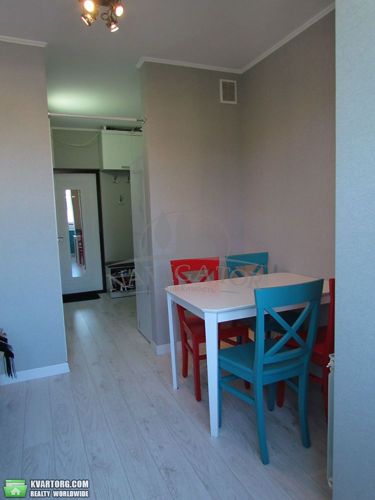 Sell 1-room apartment. Киев,  Оболонский пр — photo 4