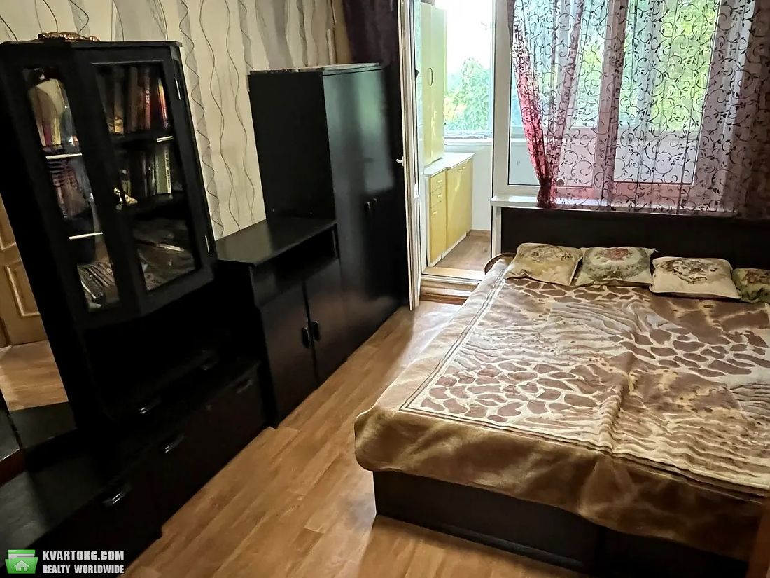 Rent out 1-room apartment. Киев, Харченка — photo 1