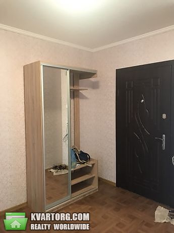 Rent out 2-room apartment. Киев,  Межевая — photo 7