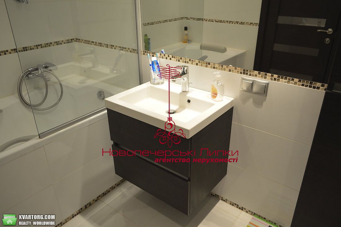 Sell 2-room apartment. Киев,  Драгомирова — photo 9