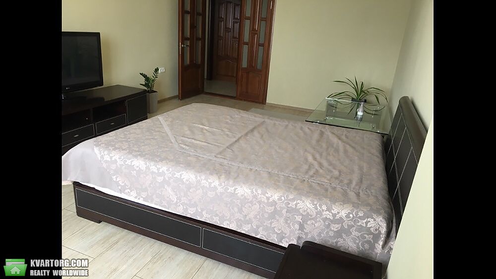 Rent out 1-room apartment. Киев,  Гетьмана — photo 2