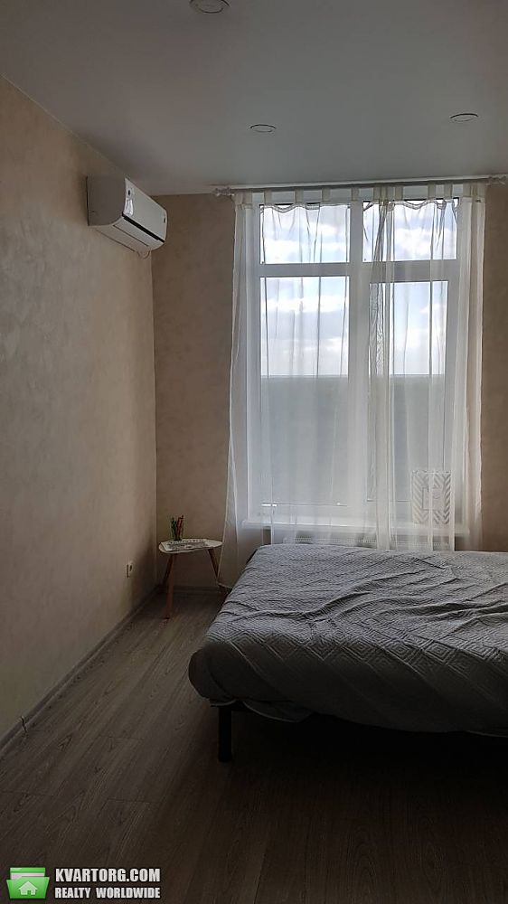Rent out 2-room apartment. Киев, Клавдиевская — photo 6
