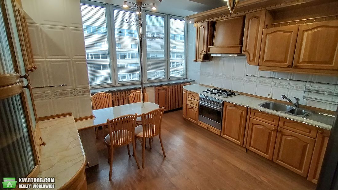 Rent out office. Киев, Леси Украинки — photo 6