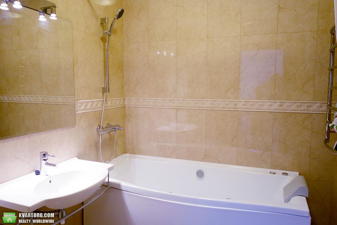 Rent out 4-room apartment. Киев,  Воздвиженская — photo 7