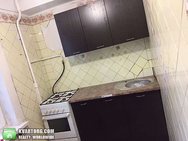 Rent out 2-room apartment. Киев,  Довженко — photo 3