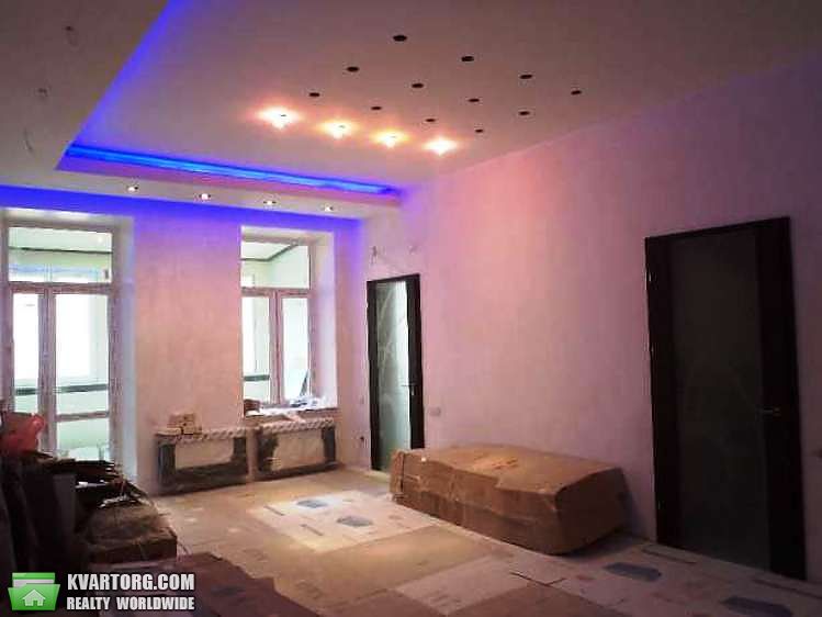 Sell 3-room apartment. Одесса, Ришельевская — photo 1