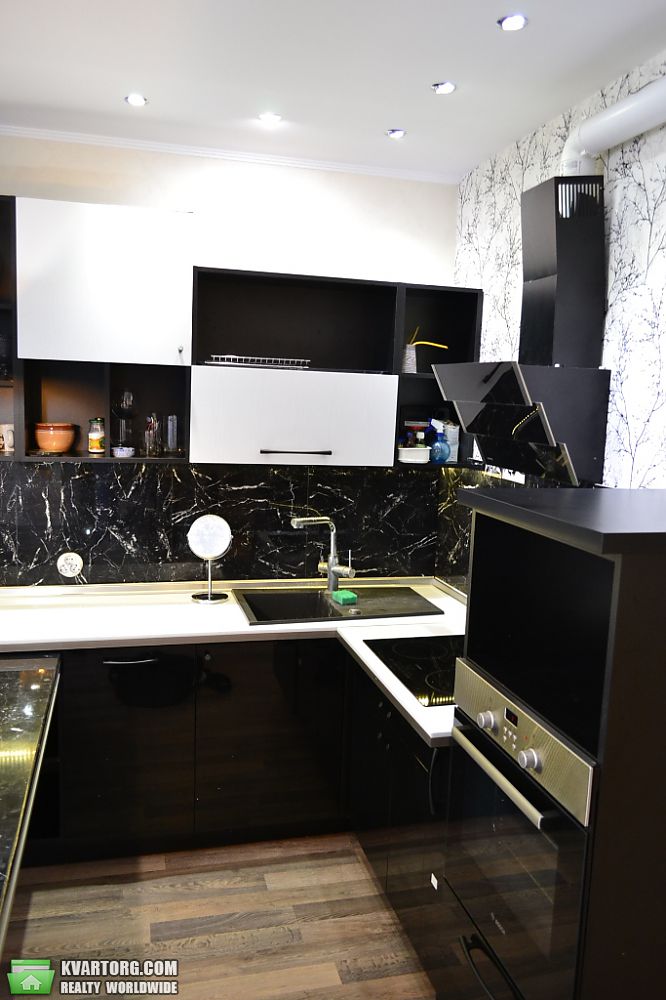 Sell 2-room apartment. Киев,  Науки пр — photo 4
