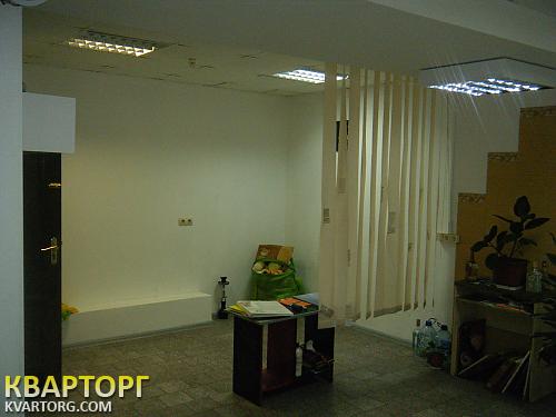 Rent out office. Киев, Бажана — photo 1