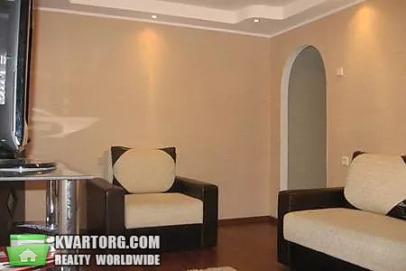 Rent out 2-room apartment. Киев,  Саратовская — photo 2